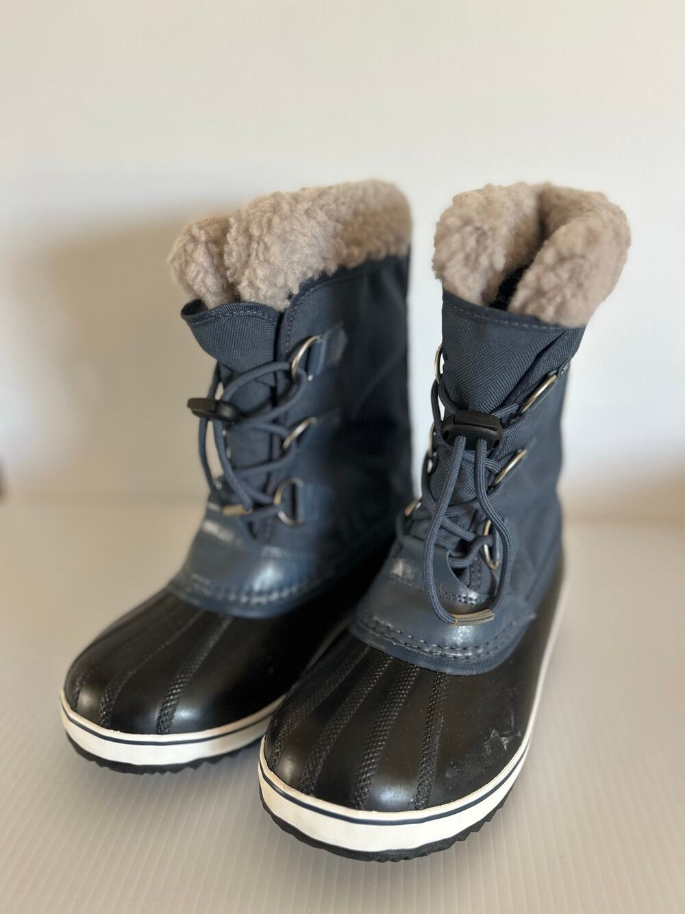 SOREL Yoot Pac Nylon Waterproof Snow Boots Youth 4 Blue Black Faux Fur